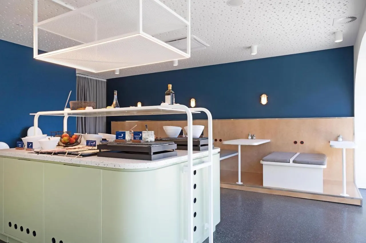 Meininger Hotel Bremen Hauptbahnhof